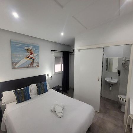 Ayz Frailes - Auto Check-In Property (Adults Only) Málaga Kültér fotó