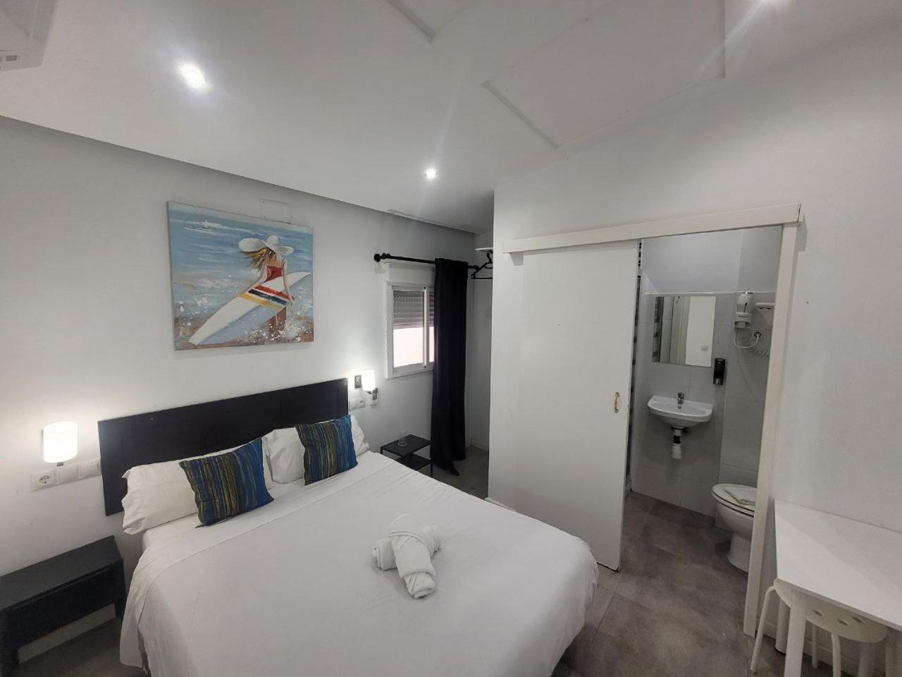 Ayz Frailes - Auto Check-In Property (Adults Only) Málaga Kültér fotó
