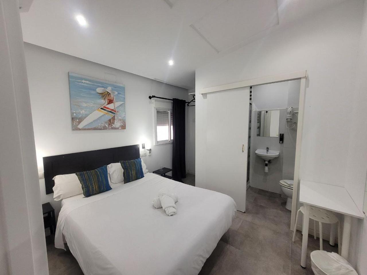 Ayz Frailes - Auto Check-In Property (Adults Only) Málaga Kültér fotó