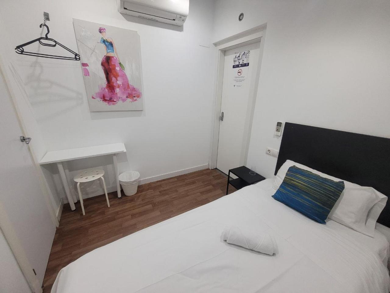Ayz Frailes - Auto Check-In Property (Adults Only) Málaga Kültér fotó